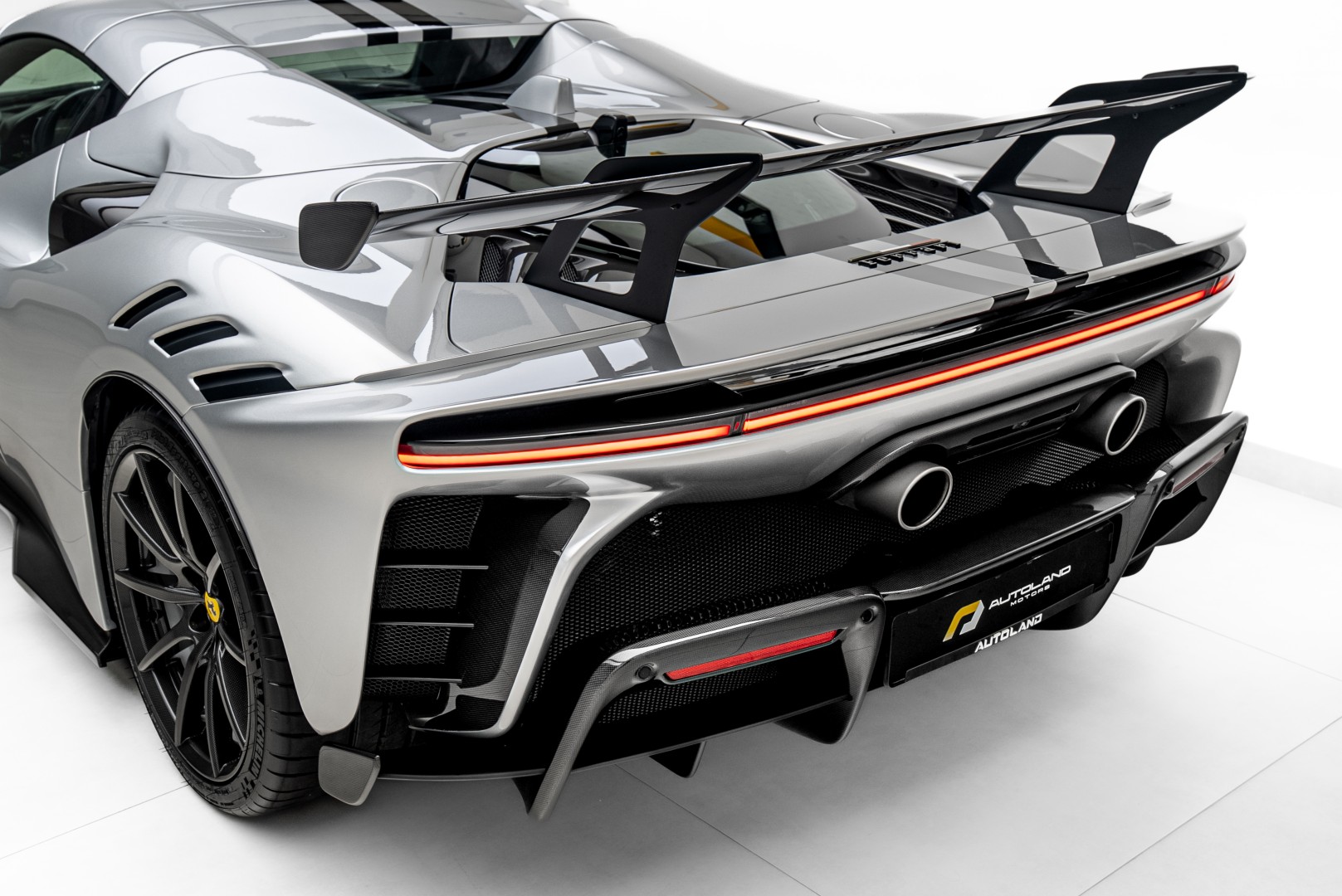 2025 FERRARI SF90 XX SPIDER | MAIN DEALER SERVICE | FULL CARBON